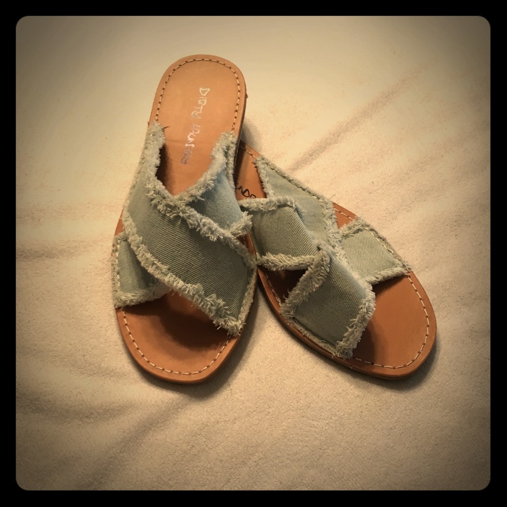 Dirty Laundry sandals