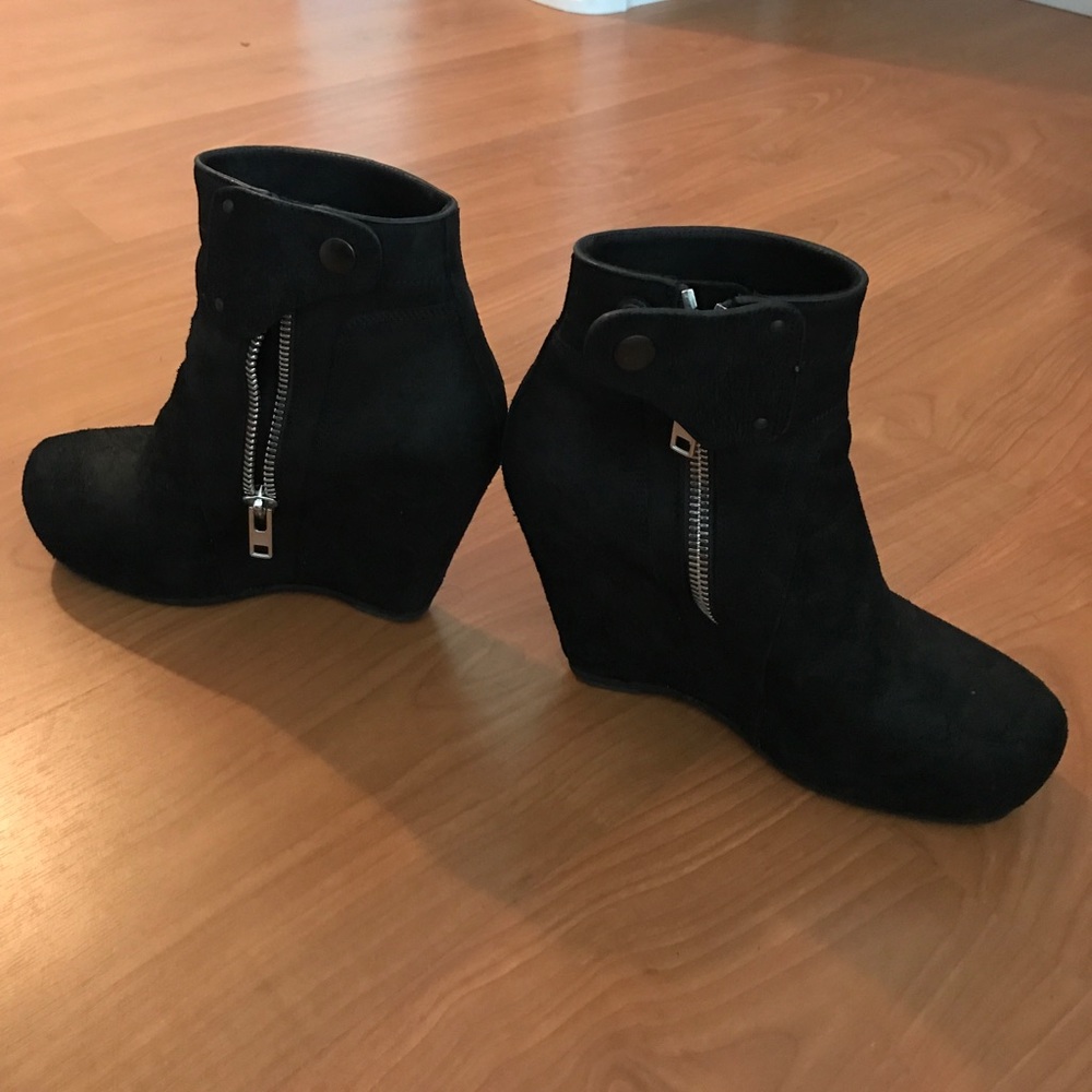Rick owens heeled boot