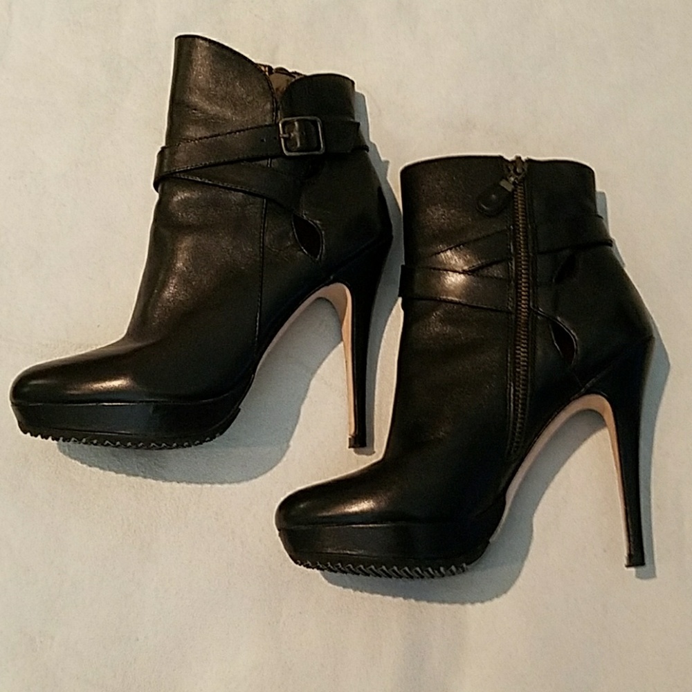 FINAL MARK DOWN! CHARLES DAVID PLATFORM BOOTIES