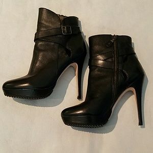 FINAL MARK DOWN! CHARLES DAVID PLATFORM BOOTIES