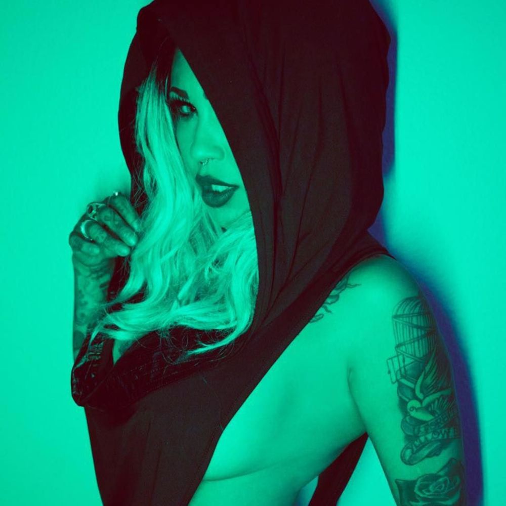 Meet your Posher, Lexi