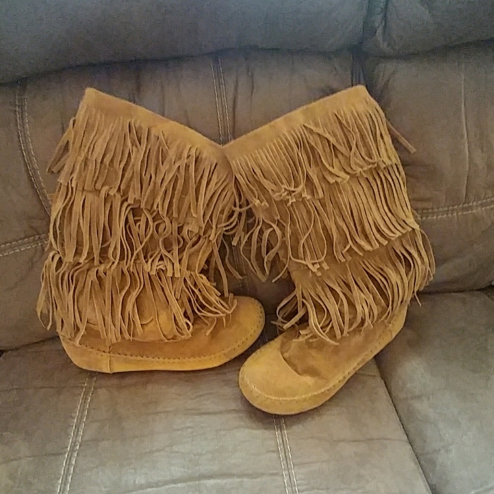 Fringe boots❗Final price drop❗