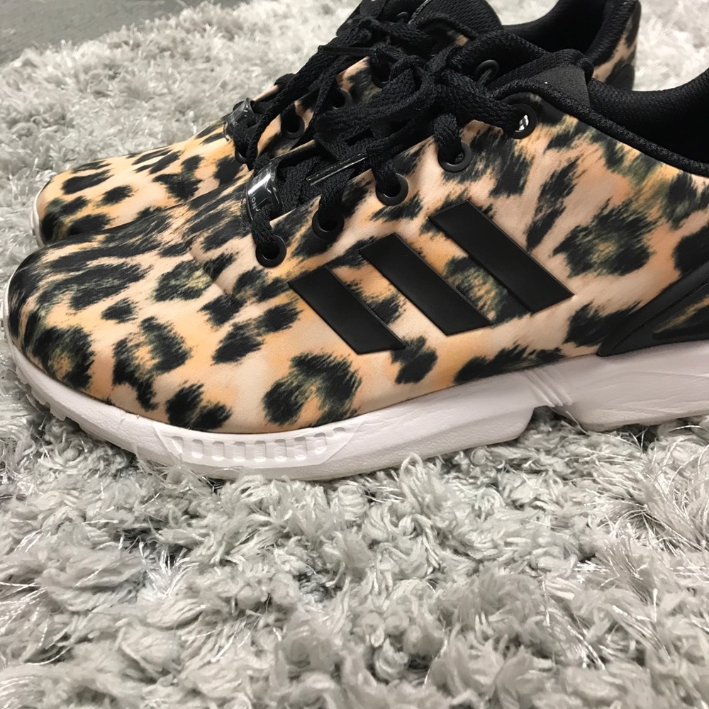 Adidas Cheetah Print Tennis Shoes