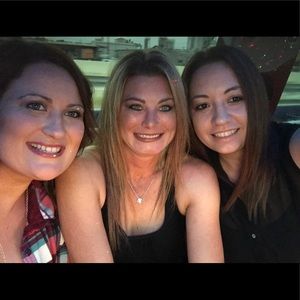 Meet your Posher, Dawn