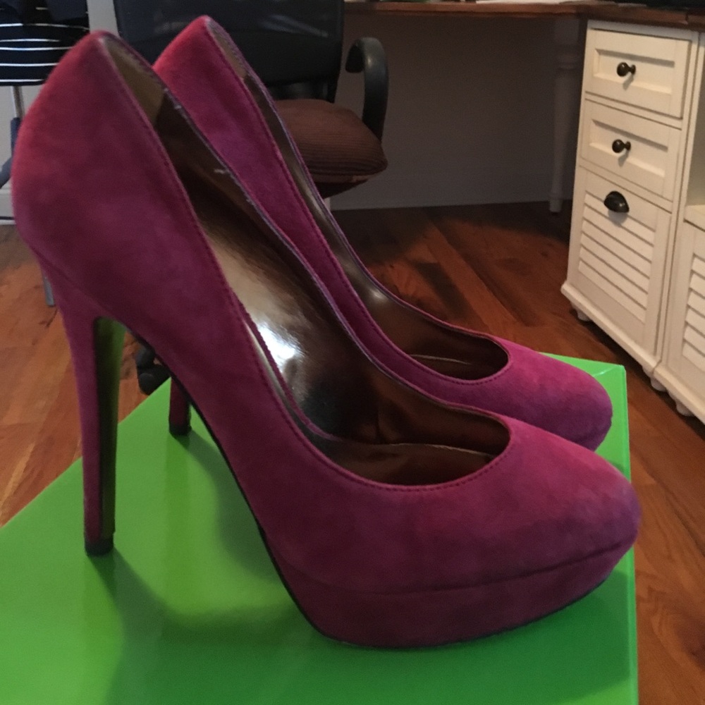 Charles by Charles David Dark red/magenta heels