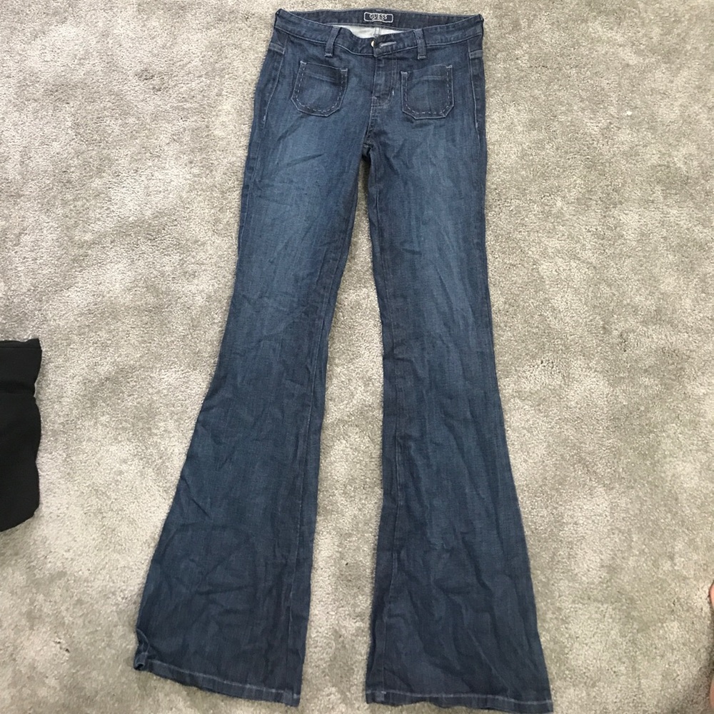 GUESS high waisted bell bottom denim (very 70’s)
