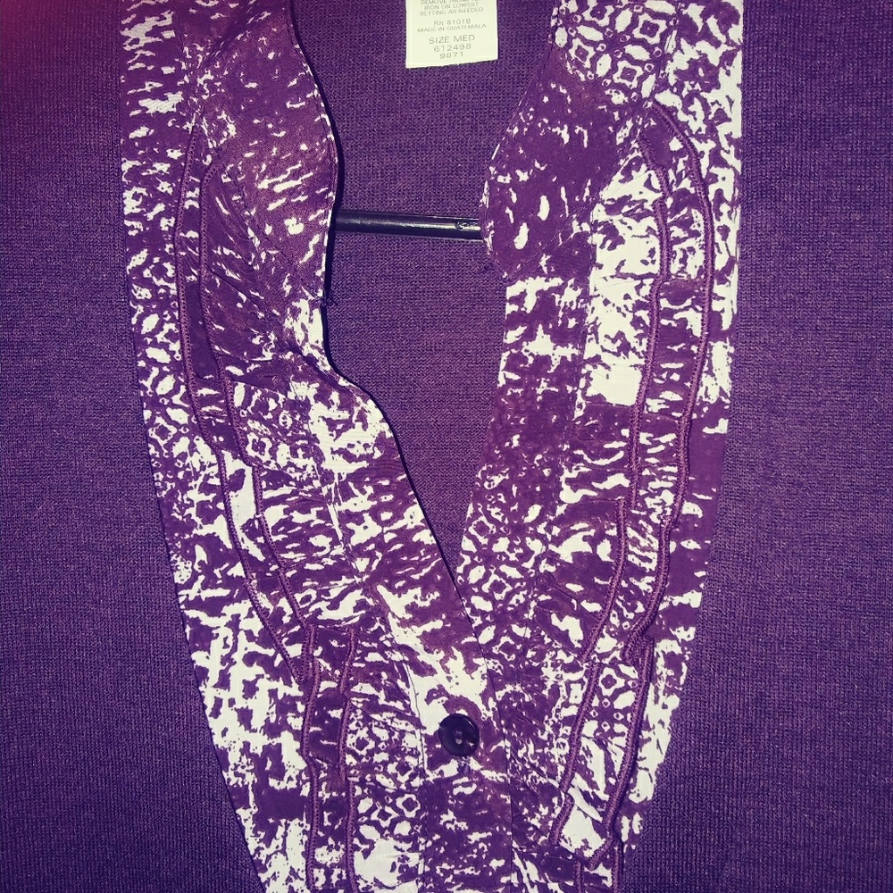 Blouse - Picture 2 of 4