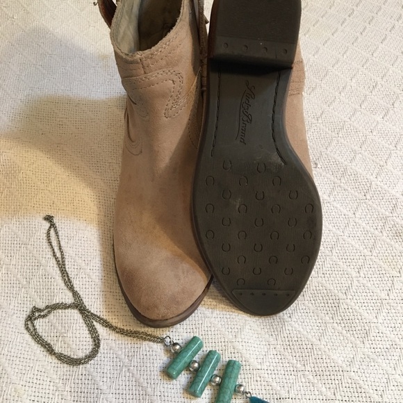 Lucky Brand Terra Boot in Taupe - Picture 3 of 4