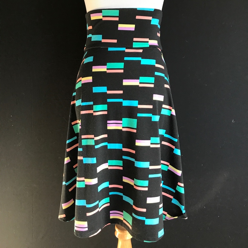 USED LulaRoe Azure skirt
