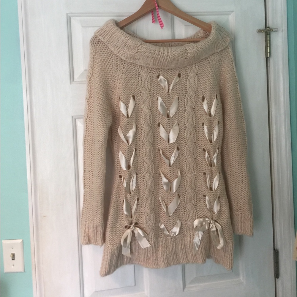 Boston Proper Sweater