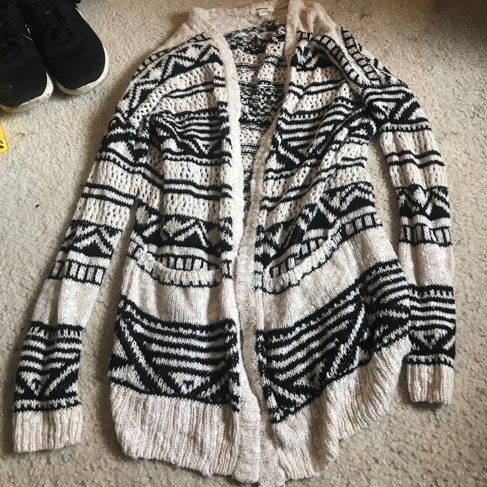 The COMFIEST Garage Black and Cream Sweater