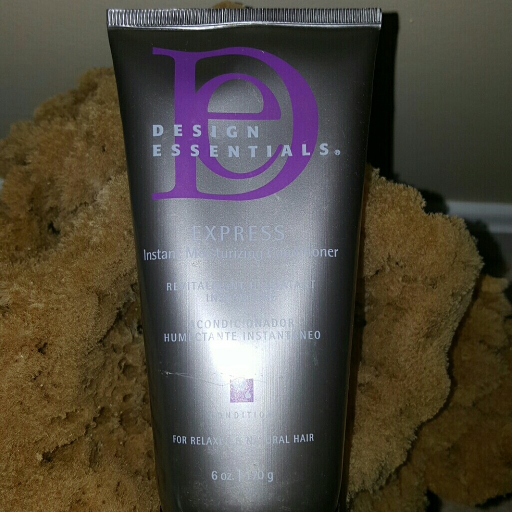 DESIGN ESSENTIALS MOISTURIZING CONDITIONER