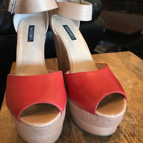 Red and tan sexy platforms!Only worn a few times - Picture 3 of 6
