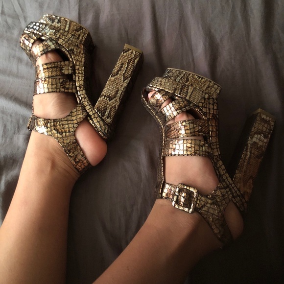 Jeffrey Campbell Eva B Snakeskin Gladiator Heels - Picture 1 of 4