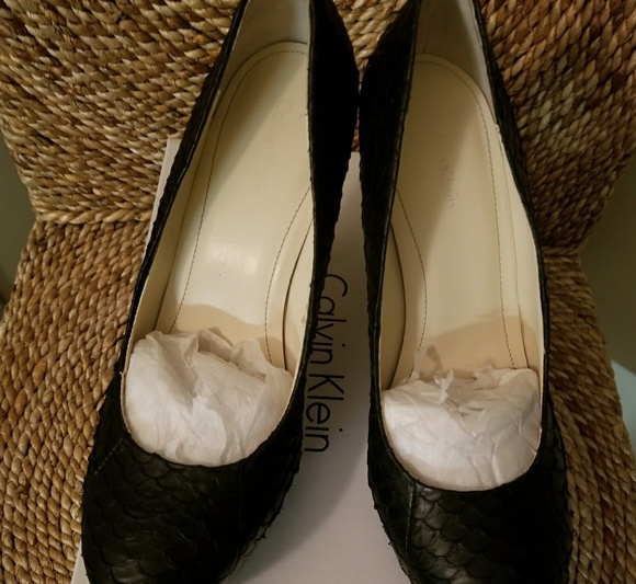 Calvin Klein Platform Heels - Picture 4 of 6