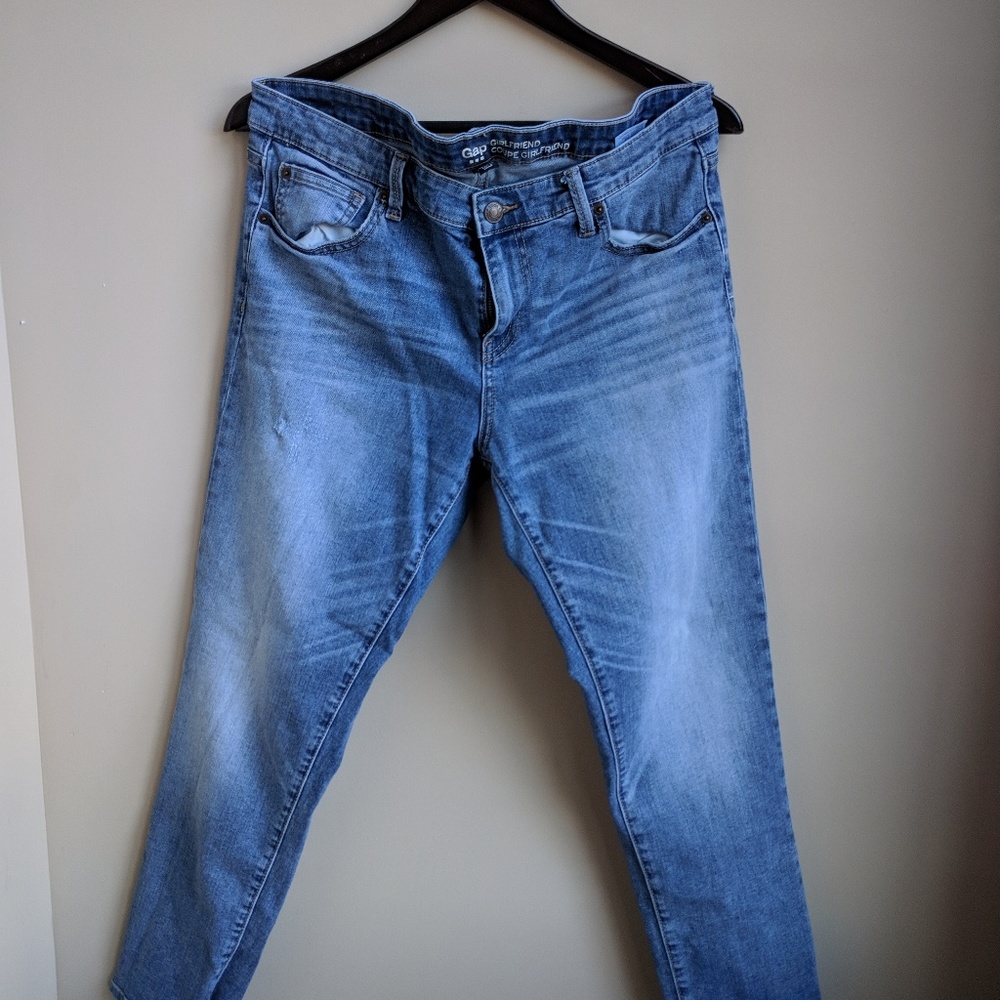 Gap Girlfriend Coupe Jeans EUC Size 12
