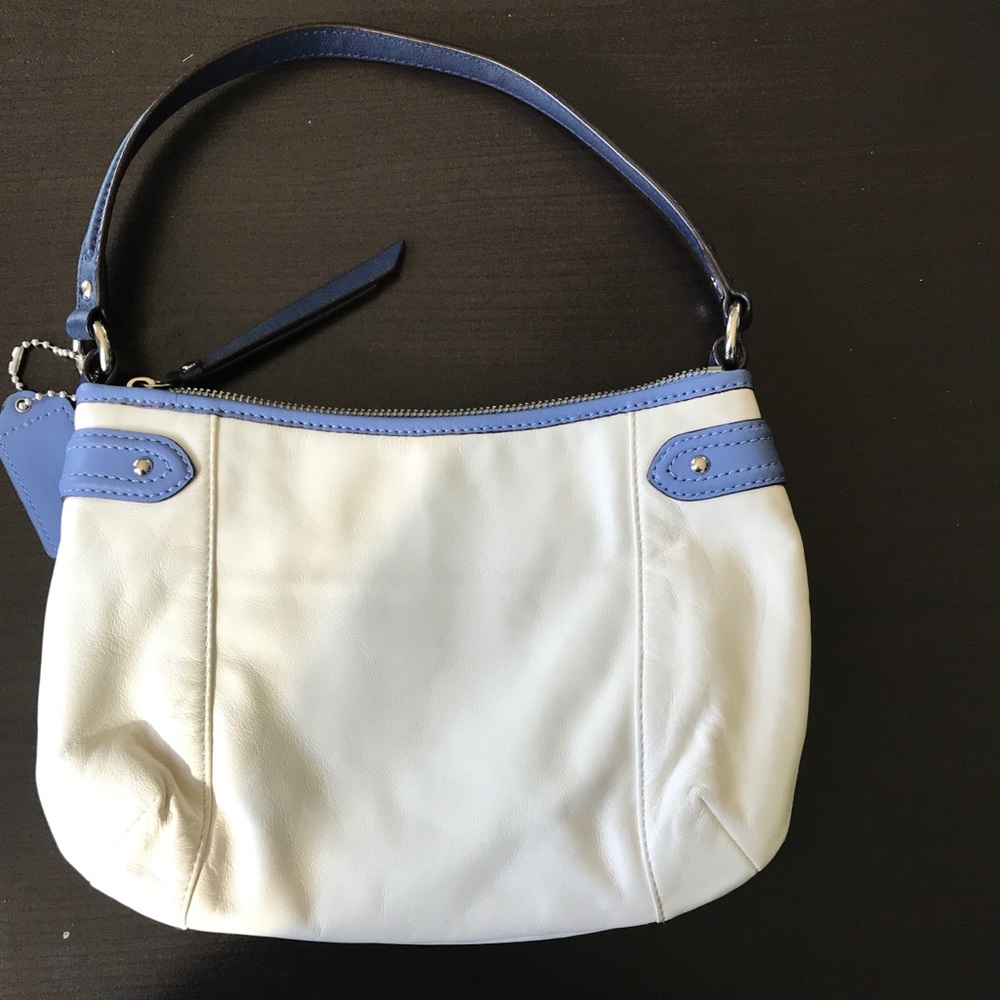 Vintage Classic Coach Leather Hobo - Picture 3 of 5