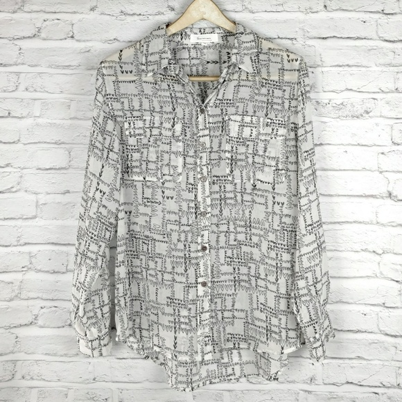 Two by Vince Camuto heart top - Picture 2 of 6