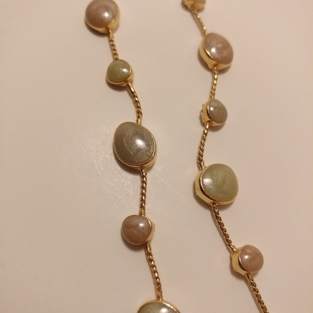 Vintage Gold Tone Necklace earthtone stones