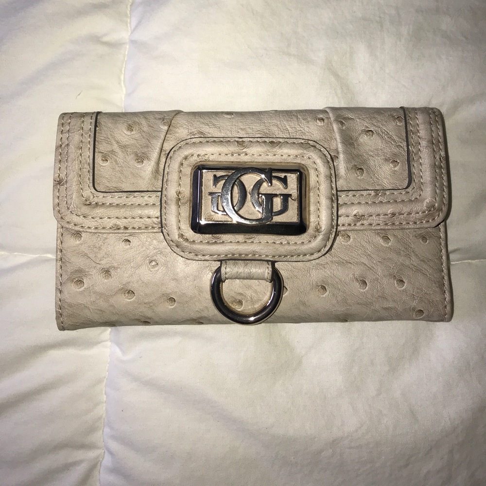 Guess Wallet