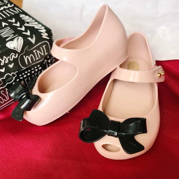 Mini Melissa - Picture 2 of 6