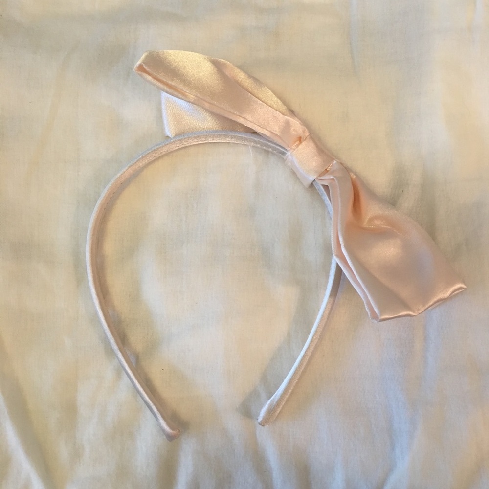 Pink bow headband