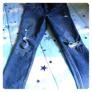 Hollister high rise distressed/ripped jeggings