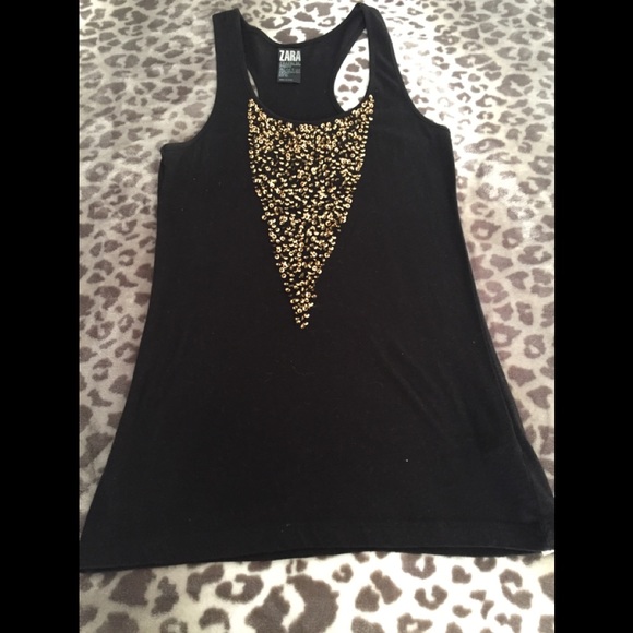 Beautiful top - Picture 2 of 2