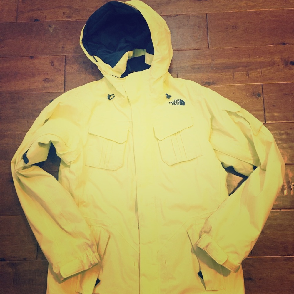 Women’s North Face Jacket