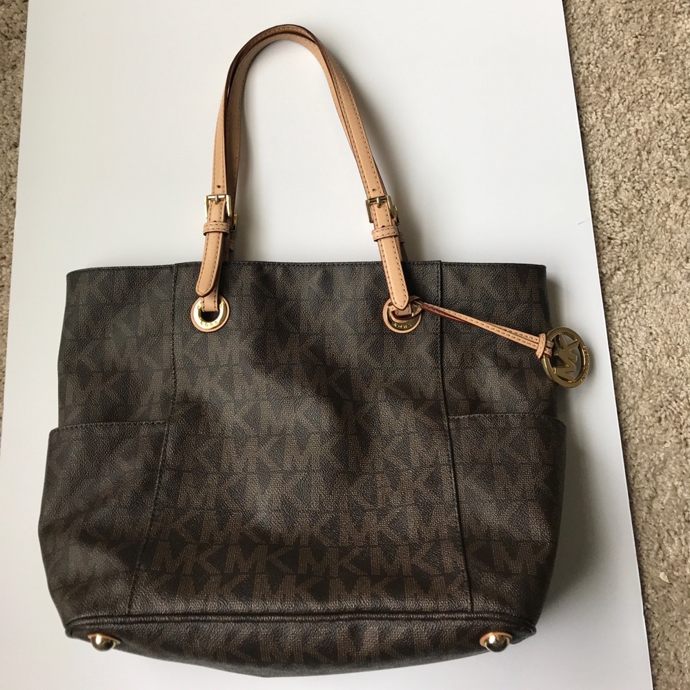 M I C H A E L    K O R S   Jet set tote