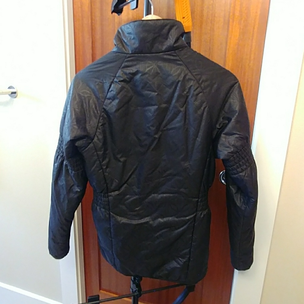 Helly Hansen Jacket - image 4