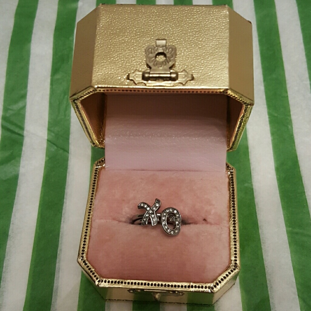 Juicy Couture