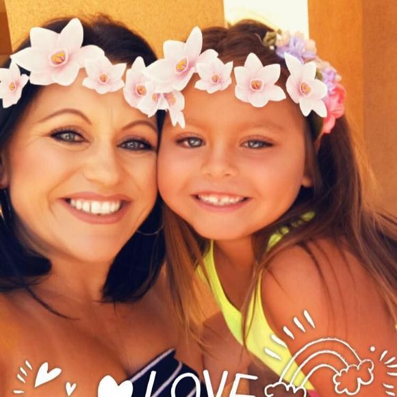 Meet your Posher, Andrea - Picture 1 of 1