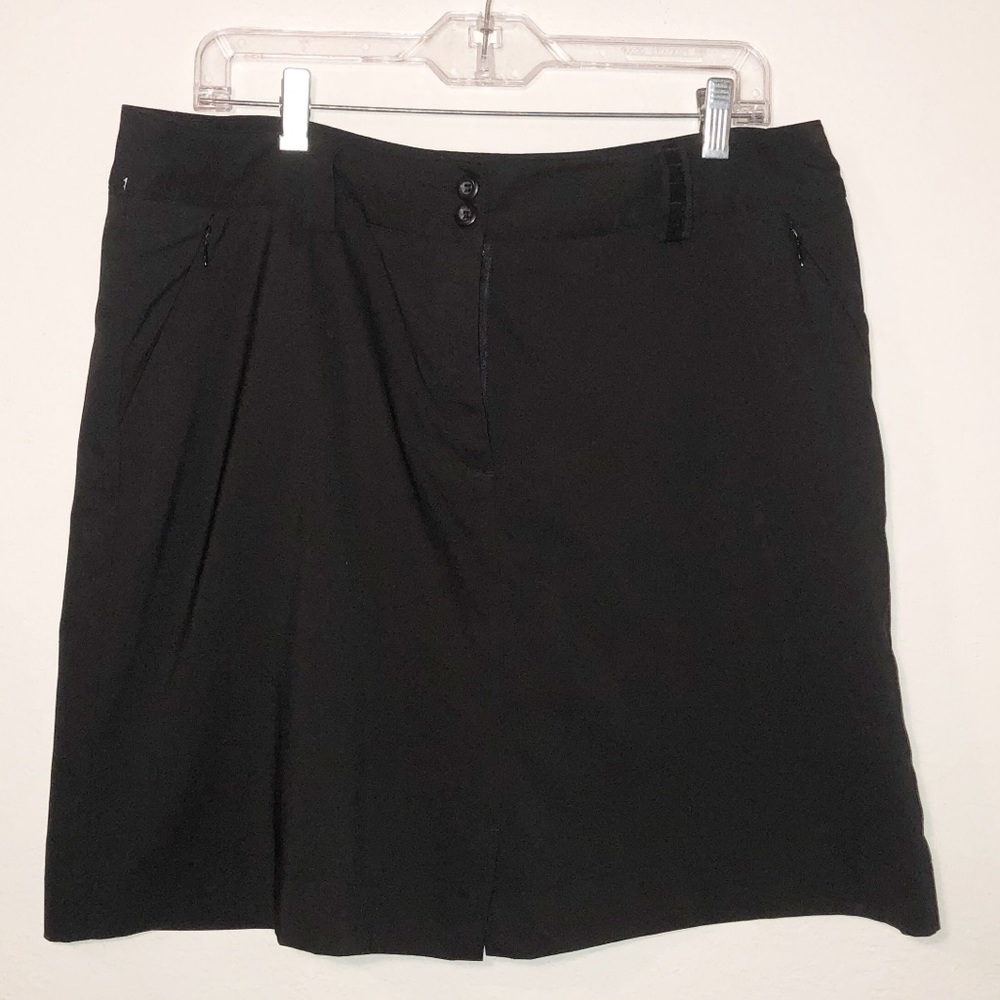 Nike black size 14 golf skort