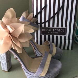 Henri Bendel- Marchez Vouz Heels