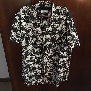 Leaf print shirt