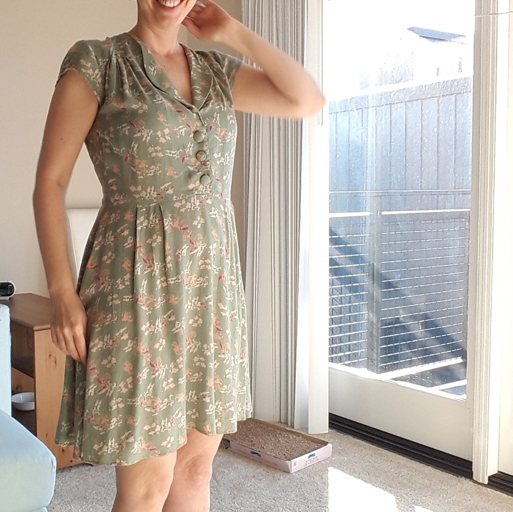 ModCloth 1950s style Floral Dress in Antique Green