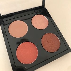 💐MAC eyeshadows + palette💐