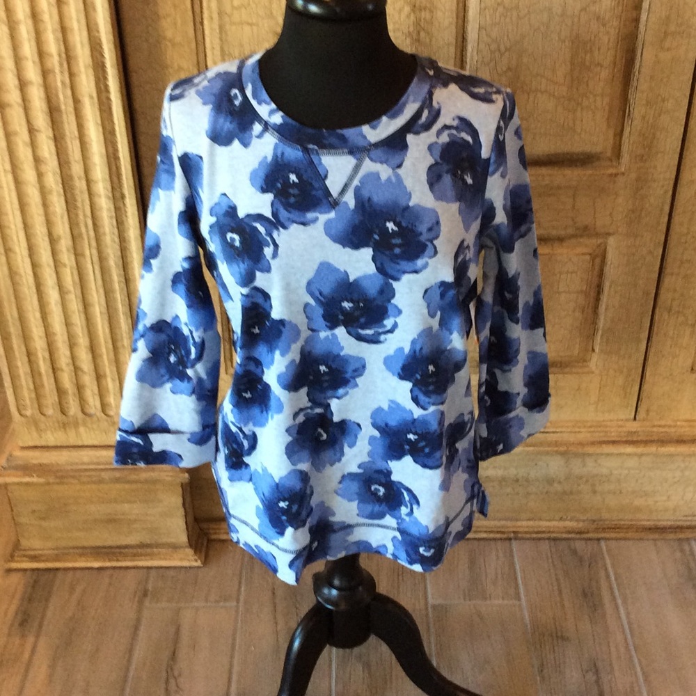 Karen Scott sweatshirt