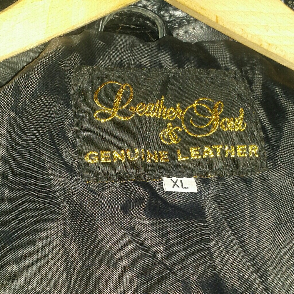 GENUINE LEATHER⤵️PRICE DROP⤵️