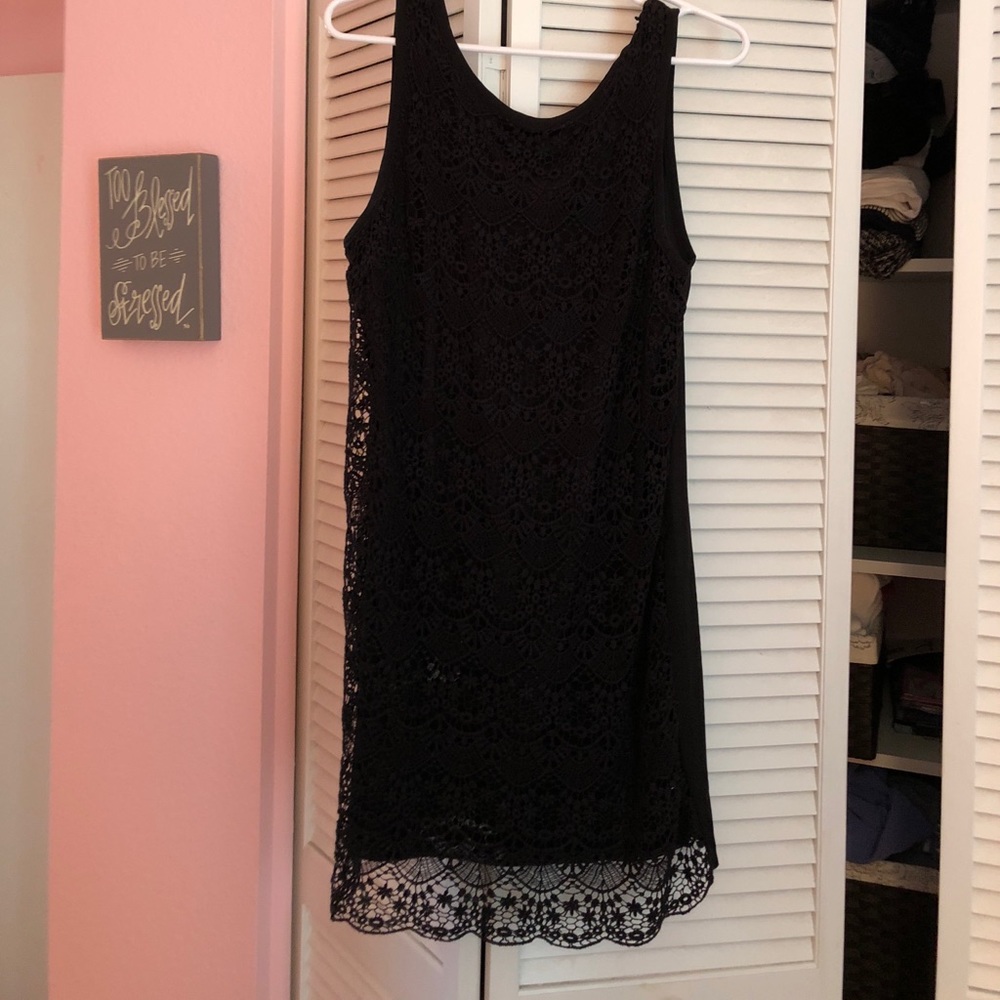 Forever 21 lace/crochet dress