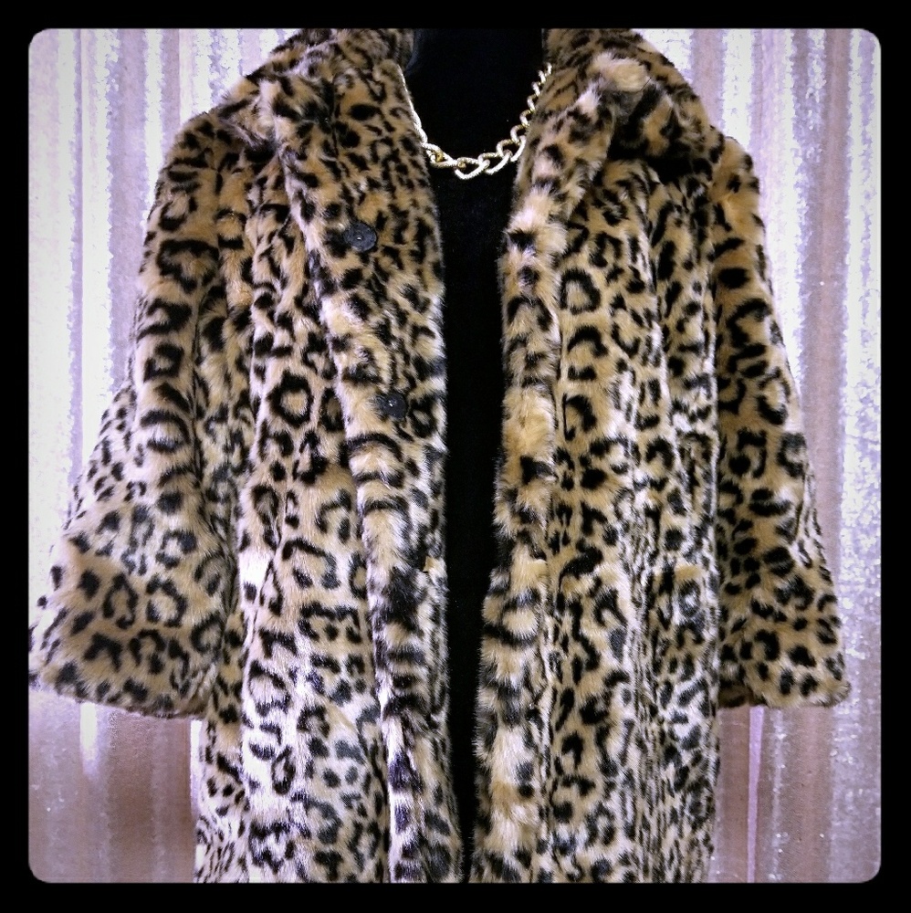 Forever 21 Leopard Faux Fur Coat