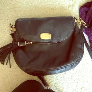Michael Kors Cross body!