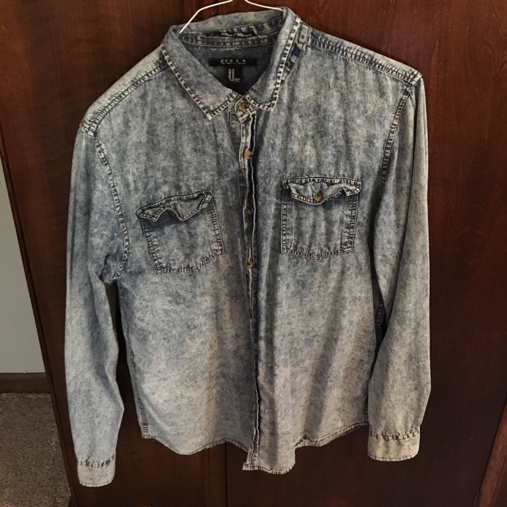 Denim washed shirt