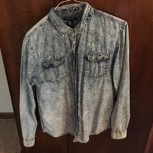 Denim washed shirt