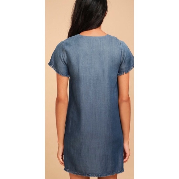 Chic Summer Jean Dress 👀👀 - Picture 3 of 4