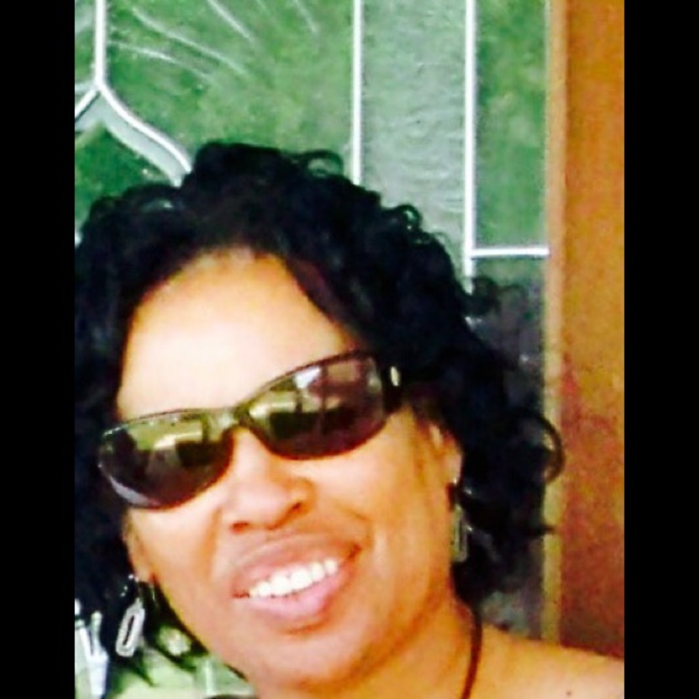 Meet your Posher, Earnestine