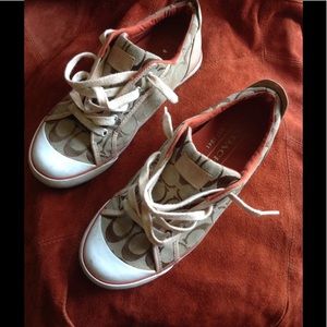 Classic Coach Tennis Shoe