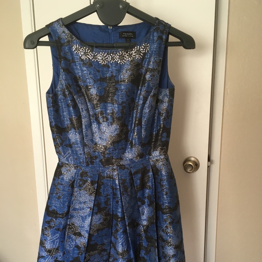 Tahari Dress great for a classy event