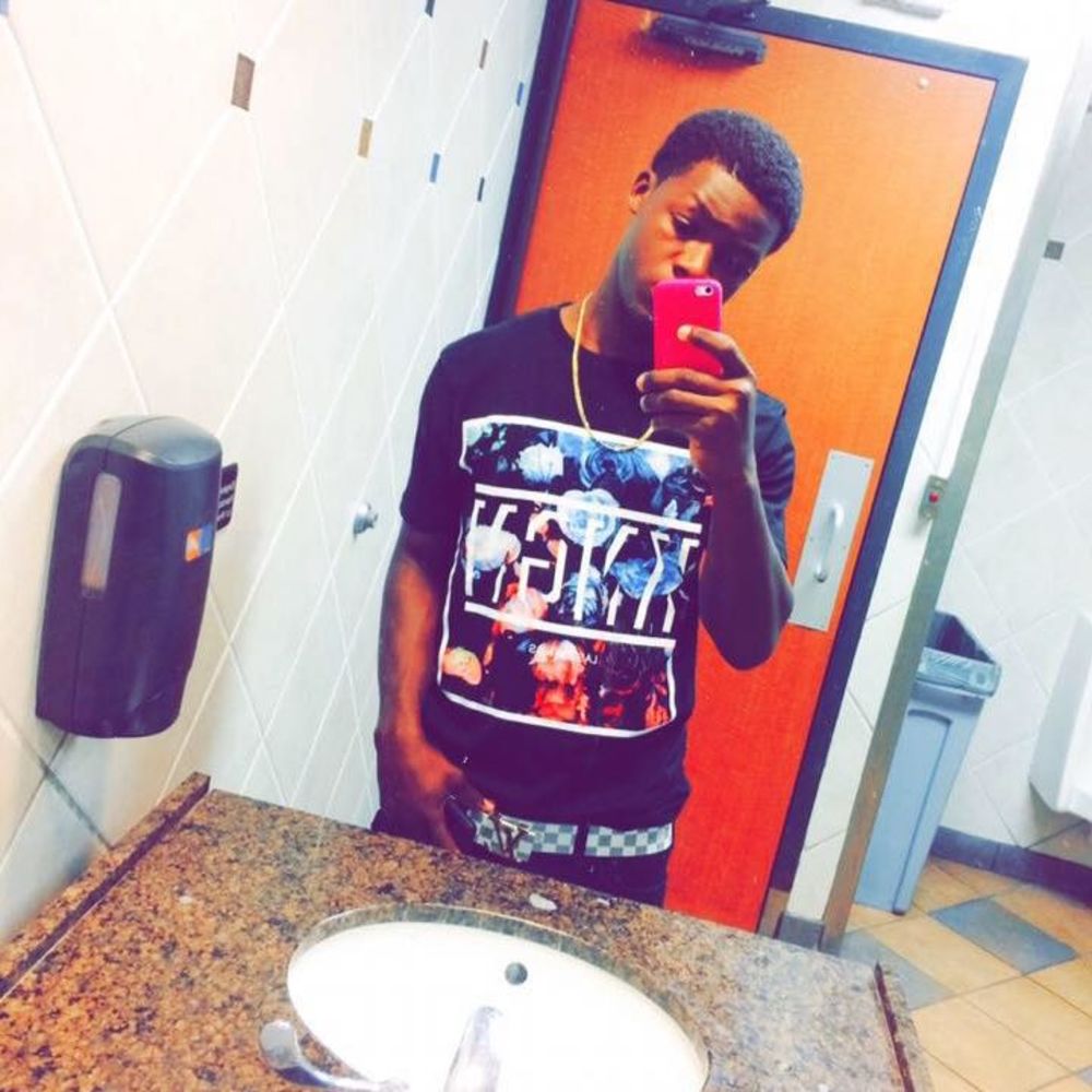 Meet your Posher, Love nèg